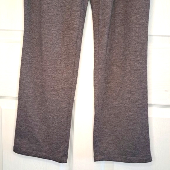 LOGO Lounge Gray Stretchy Lounge Pants With Pockets Size Small - Picture 6 of 8